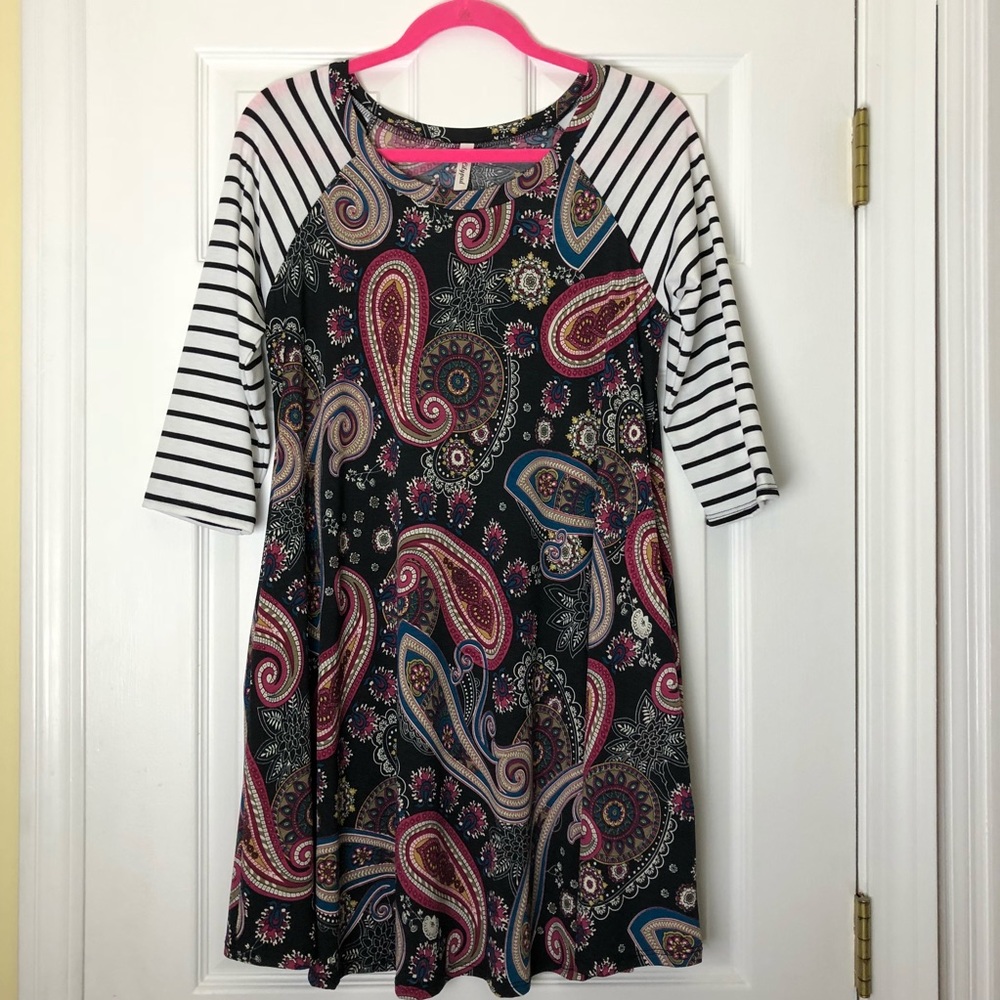BNWOT paisley and striped dress size Medium
